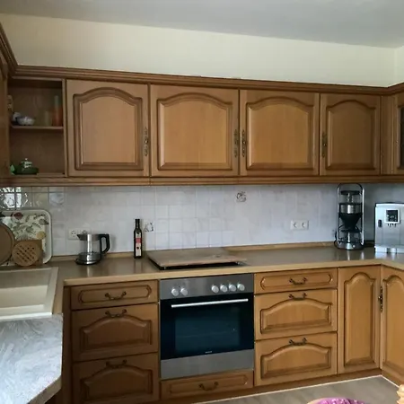 Annu Apartment *
